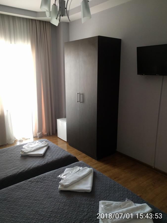 Hotel Stal+ Tbilisi Esterno foto