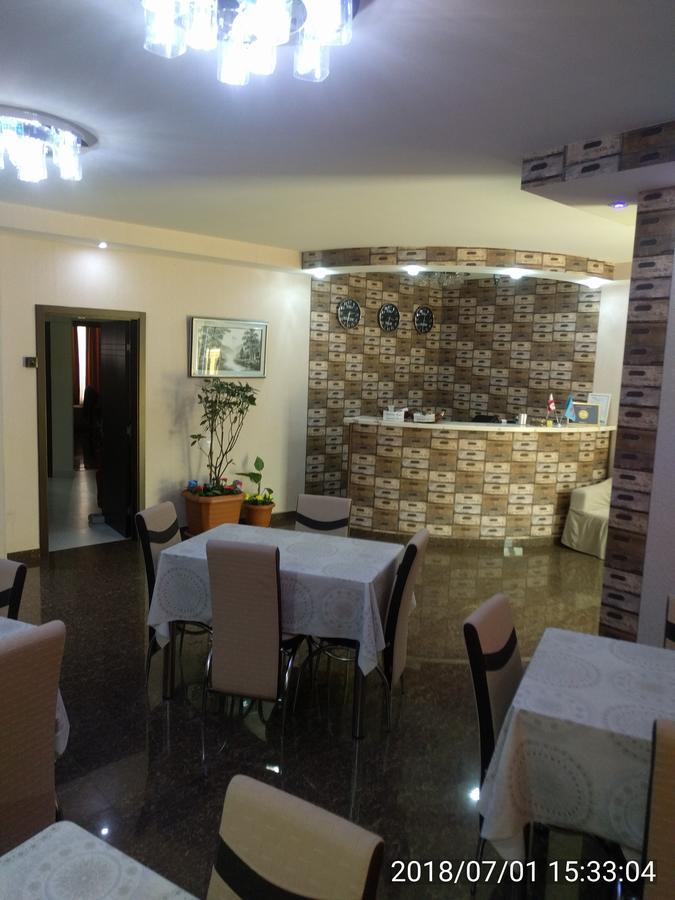Hotel Stal+ Tbilisi Esterno foto