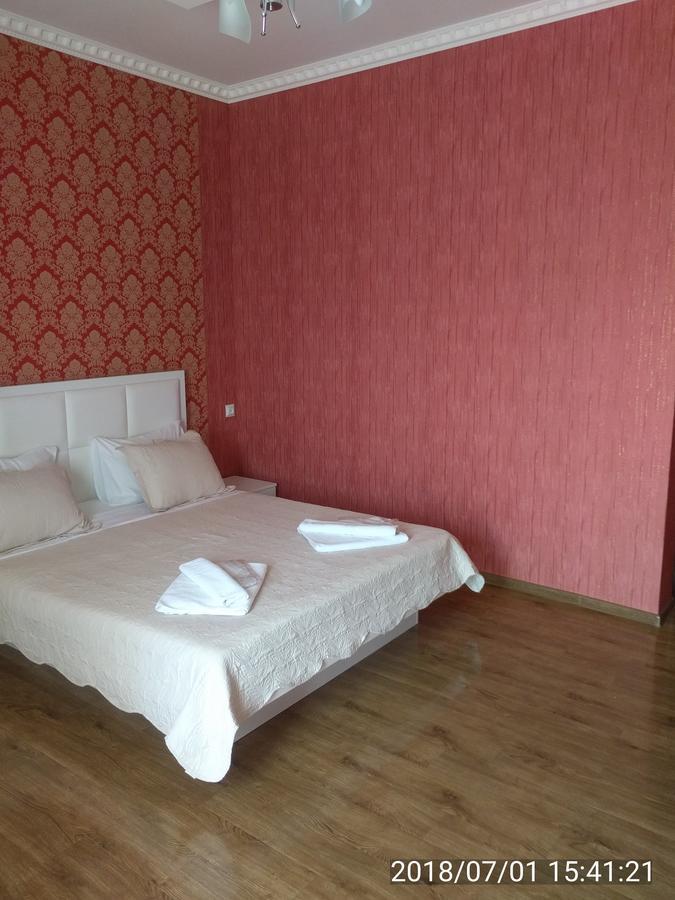 Hotel Stal+ Tbilisi Esterno foto